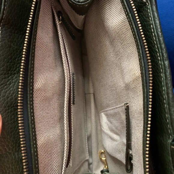Dooney & Bourke Green and Tan Handbag - Picture 11 of 13